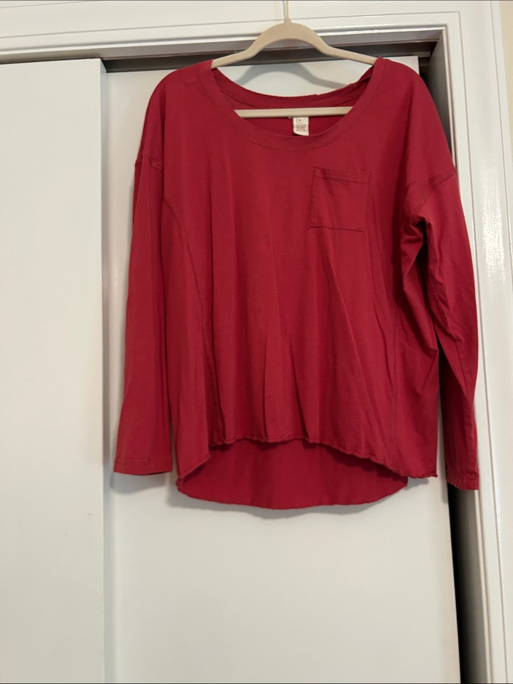 Sundance Long-Sleeve Pocket Tee in Deep Red